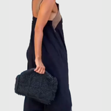 Elena | Maximekko, jossa on virtaava ja elegantti muotoilu